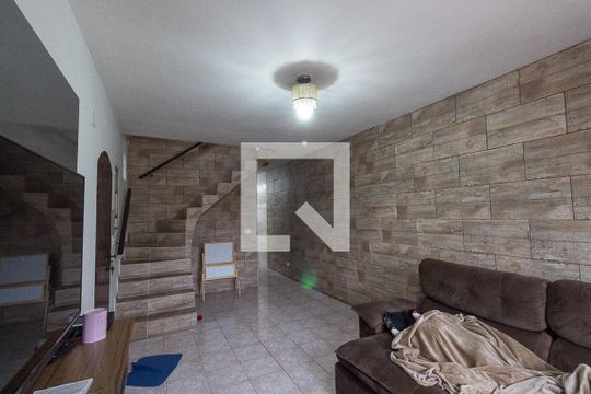 Sala de casa à venda com 4 quartos, 210m² em Parque Boturussu, São Paulo