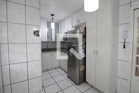Cozinha de casa de condomínio à venda com 2 quartos, 65m² em Vila Sao Joao Batista, Guarulhos