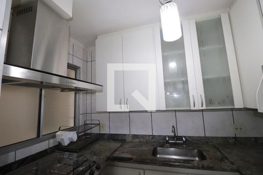 Cozinha de casa de condomínio à venda com 2 quartos, 65m² em Vila Sao Joao Batista, Guarulhos