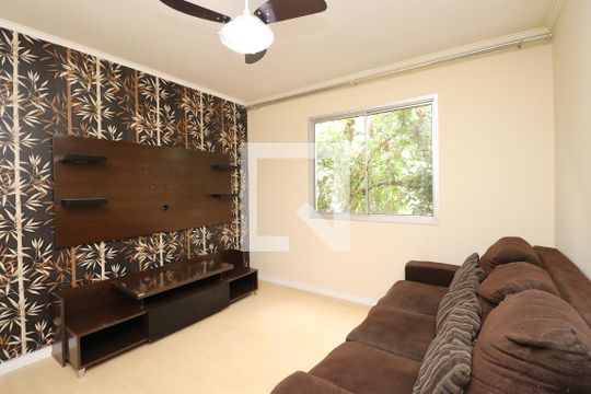Sala de casa de condomínio à venda com 2 quartos, 65m² em Vila Sao Joao Batista, Guarulhos