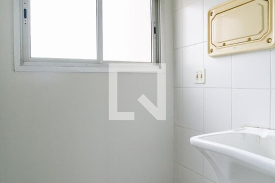 Área de serviço de apartamento à venda com 3 quartos, 55m² em Vila Roque, São Paulo