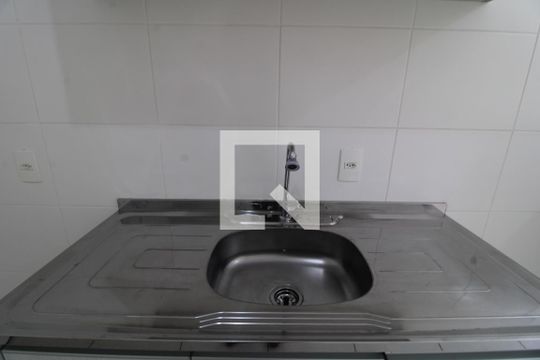 Pia da cozinha de apartamento para alugar com 1 quarto, 37m² em Cidade Ademar, São Paulo