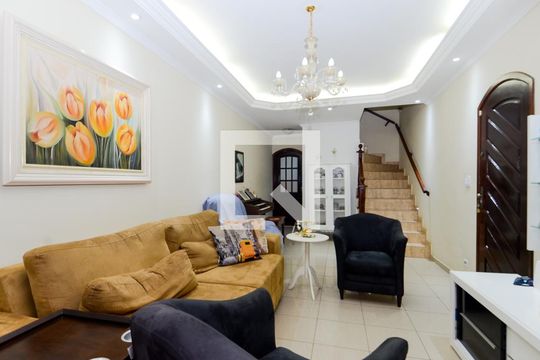 Casa à venda com 3 quartos, 220m² em Picanço, Guarulhos
