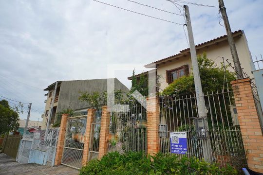 Fachada da Casa de casa à venda com 4 quartos, 220m² em Jardim Itu, Porto Alegre