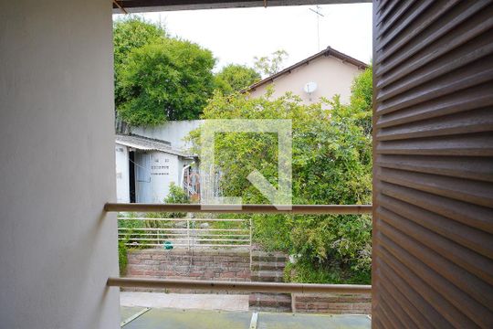 Quarto 3 - Varanda de casa à venda com 4 quartos, 220m² em Jardim Itu, Porto Alegre