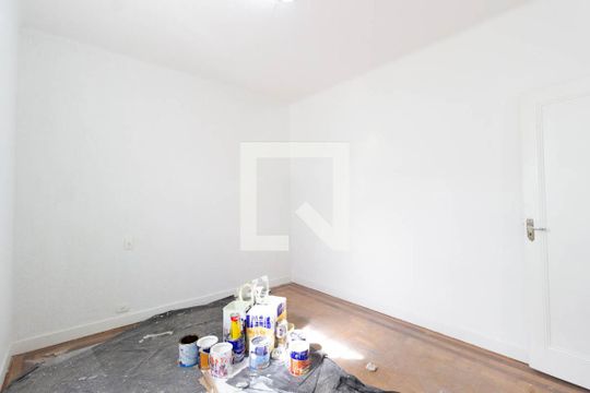 Quarto 1 de casa para alugar com 3 quartos, 130m² em Vila Gustavo, São Paulo