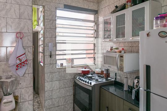 Cozinha de apartamento à venda com 3 quartos, 80m² em Penha Circular, Rio de Janeiro