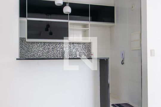 Cozinha de apartamento à venda com 3 quartos, 63m² em Cristal, Porto Alegre