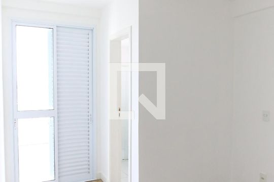 Suíte de apartamento para alugar com 1 quarto, 55m² em Jardim das Colinas, São José dos Campos