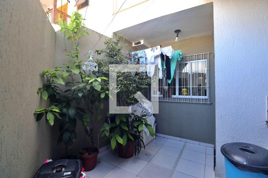 Quintal de casa à venda com 3 quartos, 186m² em Vila Guiomar, Santo André