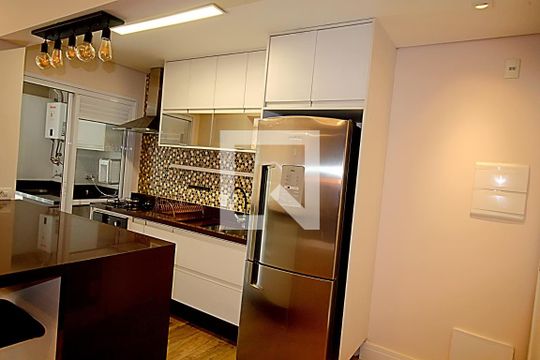 Cozinha de apartamento à venda com 3 quartos, 96m² em Vila Andrade, São Paulo