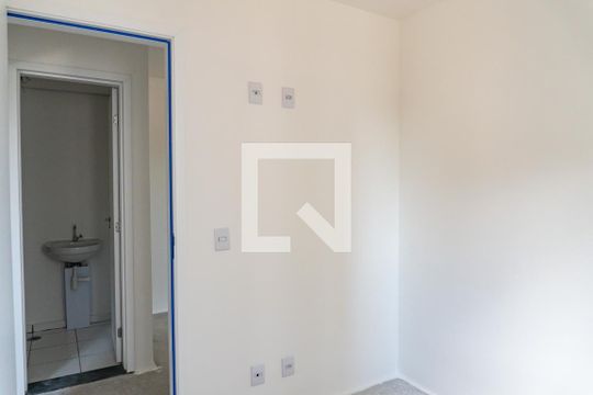 Quarto 1 de apartamento para alugar com 2 quartos, 41m² em Vila Mira, São Paulo