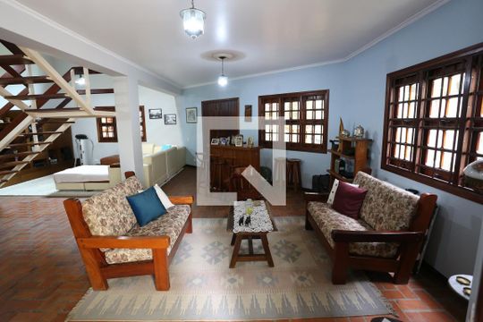 Casa à venda com 3 quartos, 540m² em Cidade Patriarca, São Paulo
