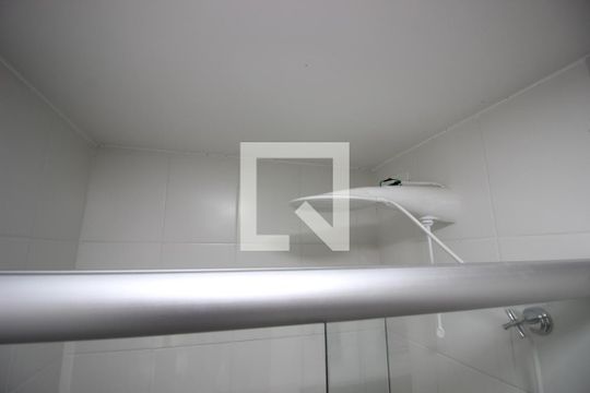 Banheiro da Suíte de apartamento para alugar com 1 quarto, 50m² em Taguatinga Sul (taguatinga), Brasília