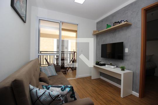 Sala de apartamento para alugar com 1 quarto, 50m² em Taguatinga Sul (taguatinga), Brasília