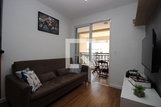 Sala de apartamento para alugar com 1 quarto, 50m² em Taguatinga Sul (taguatinga), Brasília