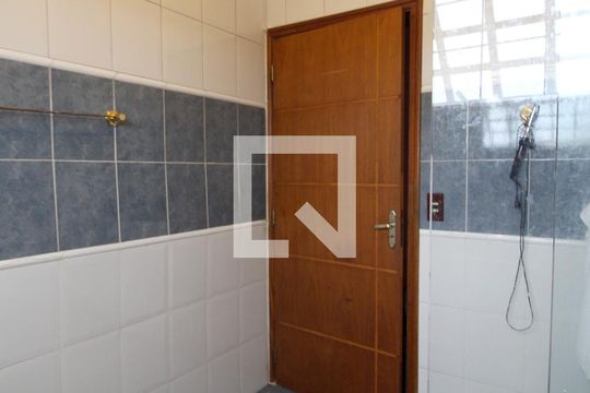 Banheiro 1 de casa para alugar com 3 quartos, 240m² em Jardim Astro, Sorocaba