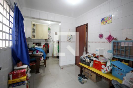 Copa de casa para alugar com 3 quartos, 240m² em Jardim Astro, Sorocaba