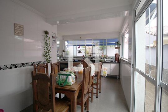 Cozinha de casa para alugar com 3 quartos, 240m² em Jardim Astro, Sorocaba