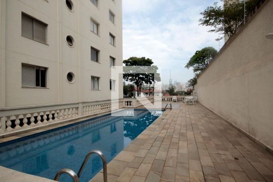 Piscina de apartamento à venda com 3 quartos, 200m² em Cambuci, São Paulo