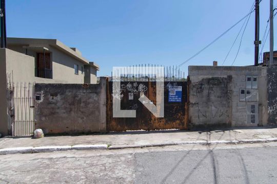 Fachada de casa à venda com 4 quartos, 216m² em Vila Arcadia, São Paulo