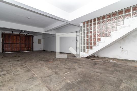 Garagem de casa à venda com 3 quartos, 160m² em Vila Dom Pedro Ii, São Paulo