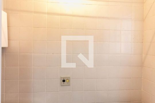 Área de Serviço de apartamento para alugar com 3 quartos, 70m² em Alto Caiçaras, Belo Horizonte