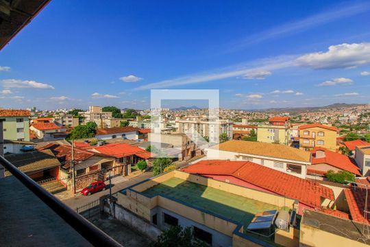 Vista Cobertura de apartamento para alugar com 4 quartos, 150m² em Sagrada Família, Belo Horizonte