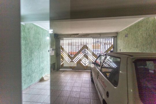 Vista sala de estar de casa à venda com 4 quartos, 190m² em Taboão, São Bernardo do Campo
