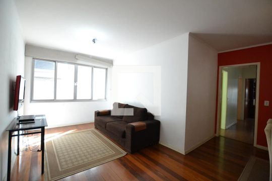Sala de apartamento para alugar com 3 quartos, 100m² em Menino Deus, Porto Alegre