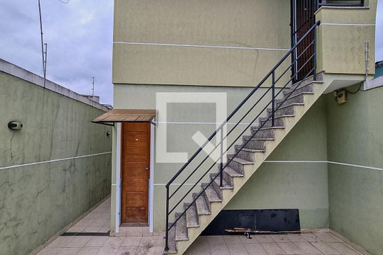 Quintal de casa para alugar com 1 quarto, 33m² em Vila Germinal, São Paulo