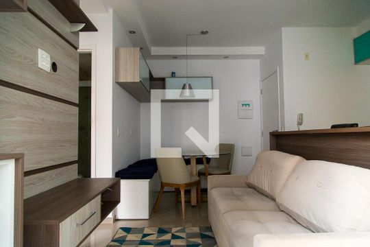 Apartamento para alugar com 2 quartos, 50m² em Saúde, São Paulo