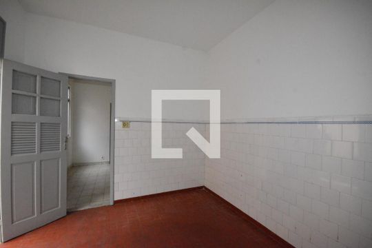 Cozinha de apartamento para alugar com 1 quarto, 50m² em Irajá, Rio de Janeiro
