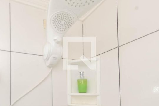 Banheiro de apartamento à venda com 1 quarto, 45m² em Santa Efigênia, São Paulo