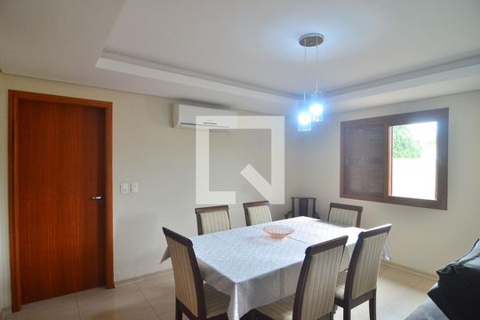Sala de casa à venda com 5 quartos, 256m² em Estância Velha, Canoas