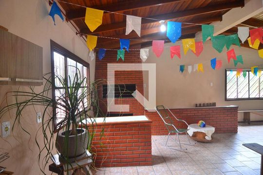 Espaço gourmet de casa à venda com 5 quartos, 256m² em Estância Velha, Canoas