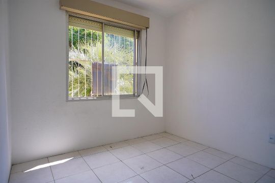 Quarto de apartamento para alugar com 1 quarto, 40m² em Jardim Carvalho, Porto Alegre