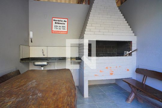 Área comum - Churrasqueira de apartamento para alugar com 1 quarto, 40m² em Jardim Carvalho, Porto Alegre