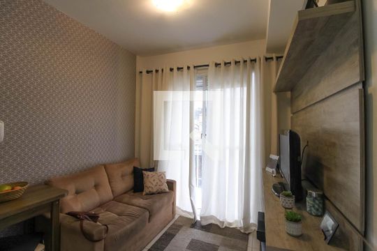 Sala de apartamento para alugar com 1 quarto, 28m² em Vila Alpina, São Paulo