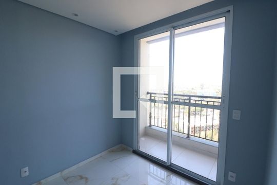 Sala  de apartamento para alugar com 2 quartos, 43m² em Loteamento City Jaragua, São Paulo