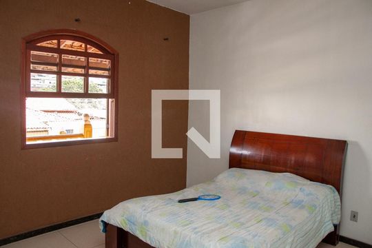 Suíte de casa para alugar com 3 quartos, 150m² em Xangri-la, Contagem