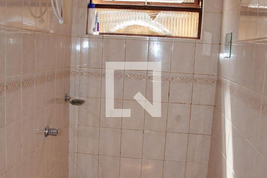 Banheiro de casa para alugar com 3 quartos, 150m² em Xangri-la, Contagem