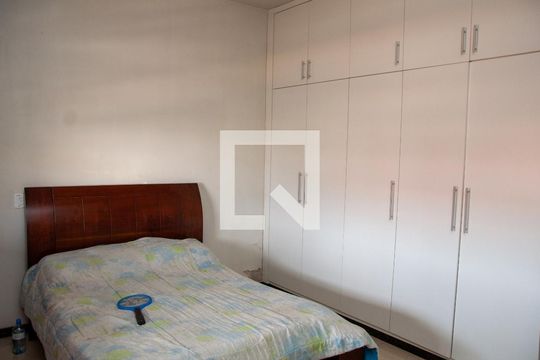 Suíte de casa para alugar com 3 quartos, 150m² em Xangri-la, Contagem