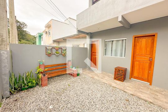 Área comum de apartamento para alugar com 1 quarto, 25m² em Ingleses do Rio Vermelho, Florianópolis