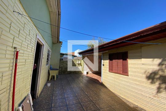 Área de Serviço   de casa à venda com 2 quartos, 110m² em Rondônia, Novo Hamburgo