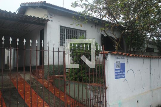 Fachada de casa à venda com 3 quartos, 100m² em Interlagos, São Paulo