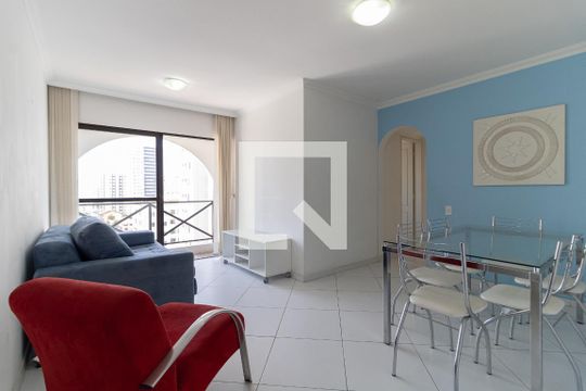 Apartamento à venda com 2 quartos, 54m² em Vila Gumercindo, São Paulo