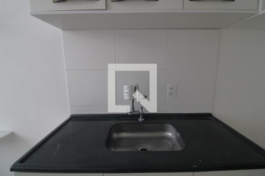 Pia da cozinha de apartamento para alugar com 1 quarto, 24m² em Jardim Prudência, São Paulo