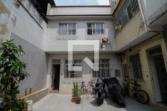 Fachada de casa à venda com 3 quartos, 150m² em São Cristóvão, Rio de Janeiro