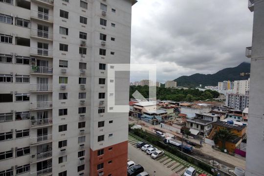 Vista de apartamento para alugar com 2 quartos, 46m² em Jacarepaguá, Rio de Janeiro